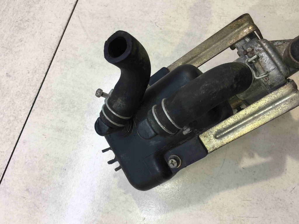 фото №9, Електроклапан nissan terrano ii 2.4 148120f305