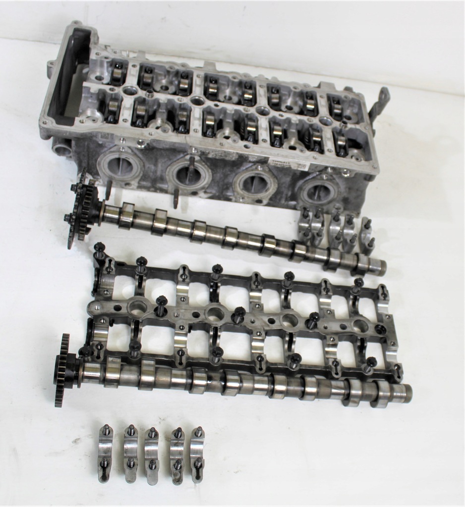 фото №1, Головка комплектная с распредвалы n47d20a bmw e60