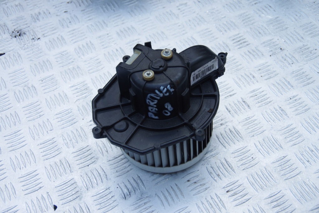 фото №2, Вентилятор воздуходувка воздуховод partner berlingo 08-