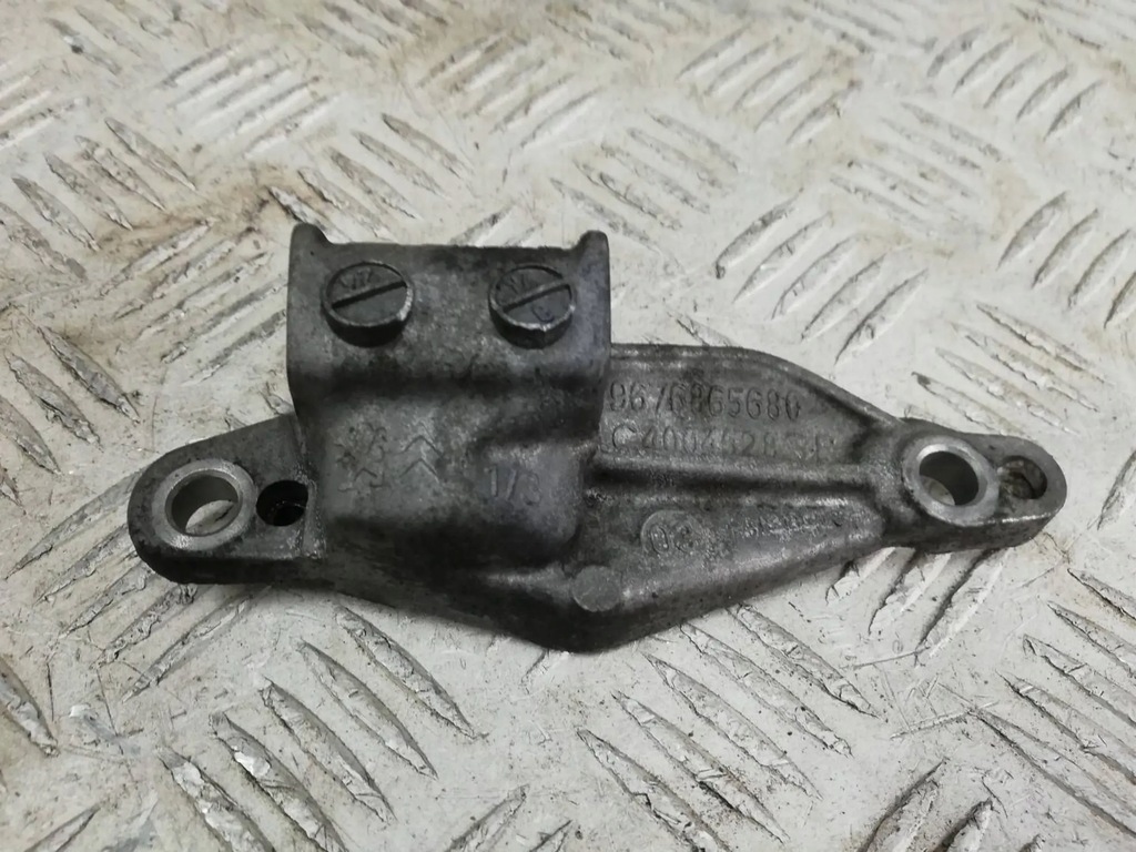 фото №1, Citroen c1 ii кронштейн кронштейн генератора 1.2 vti