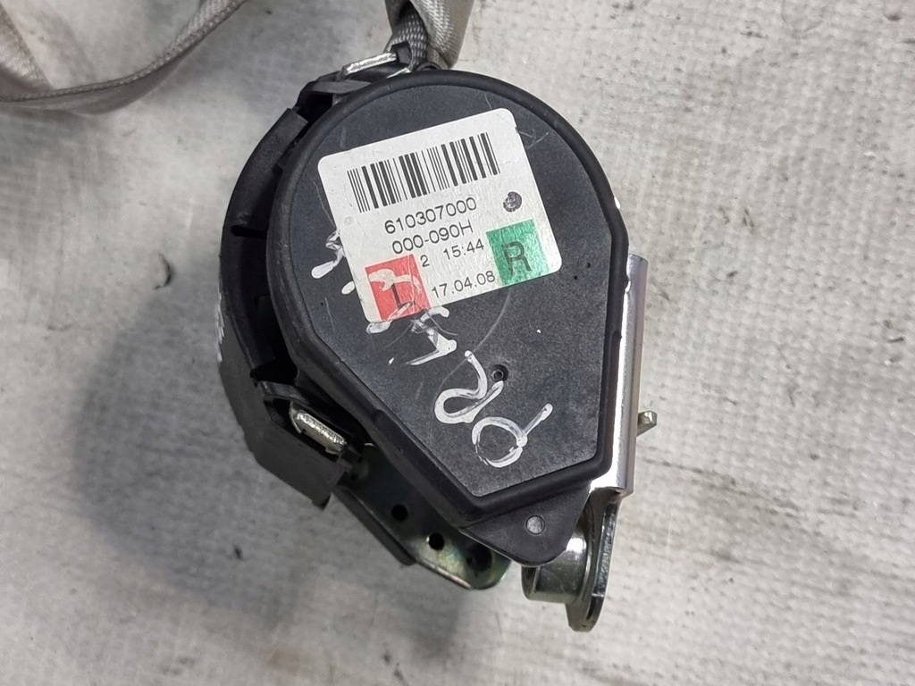 фото №8, Pas безопасности бежевый правый задняя оригинальный номер 610307000 audi a4 b8