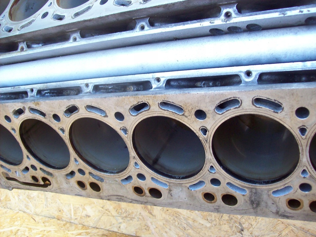 фото №10, Bmw f01 f02 760 v12 блок двигуна n74b60a 7567197