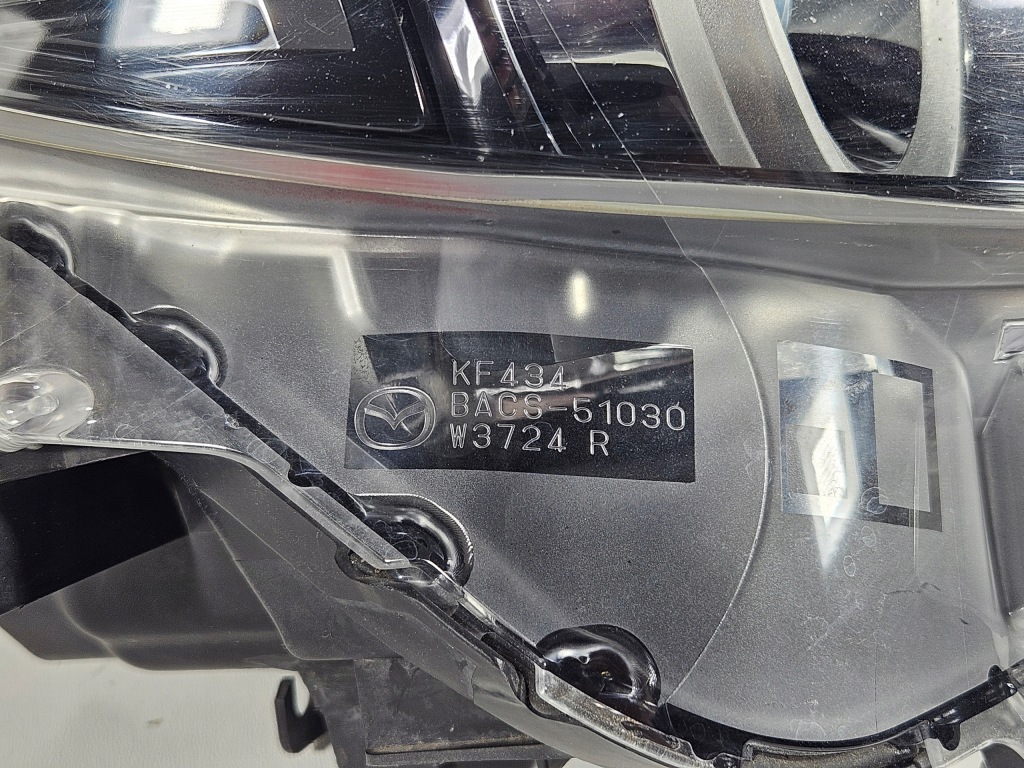 фото №16, Лампа права перед передня mazda 3 iii bm bn lift лінза cala eu