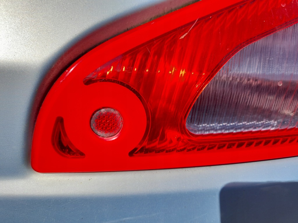 фото №5, Mitsubishi colt vi лампа правий задня права задня з кришки w кришка кришка багажника