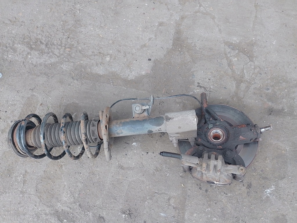 фото №5, Поворотный кулак перед правая citroen c4 ii 1.6 vti