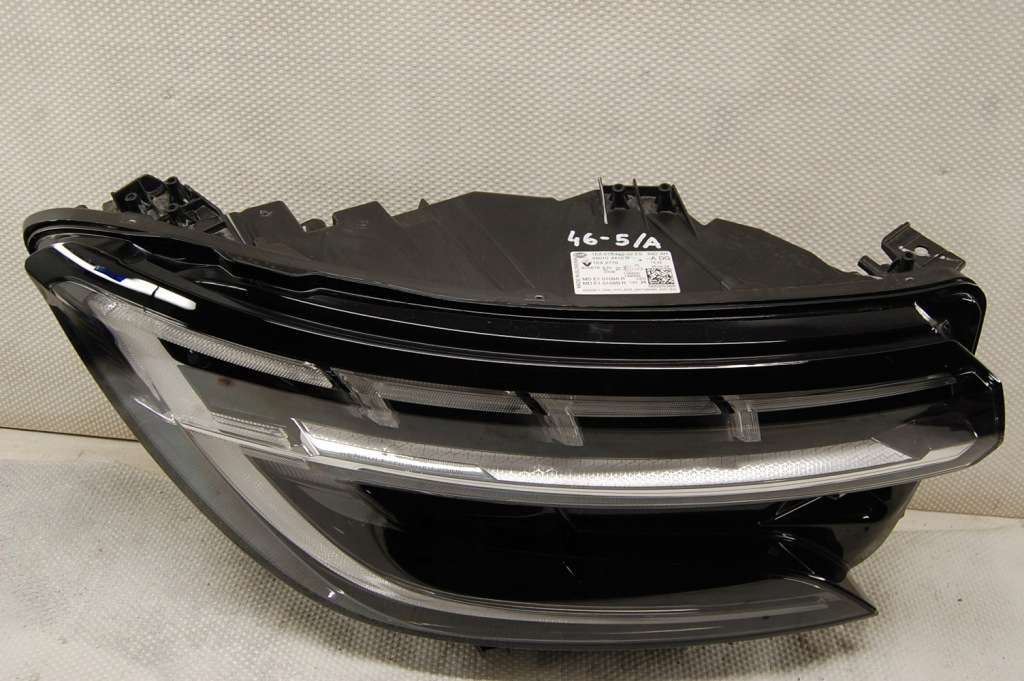Renault austral full led matrix лампа права 260104410r Недорого