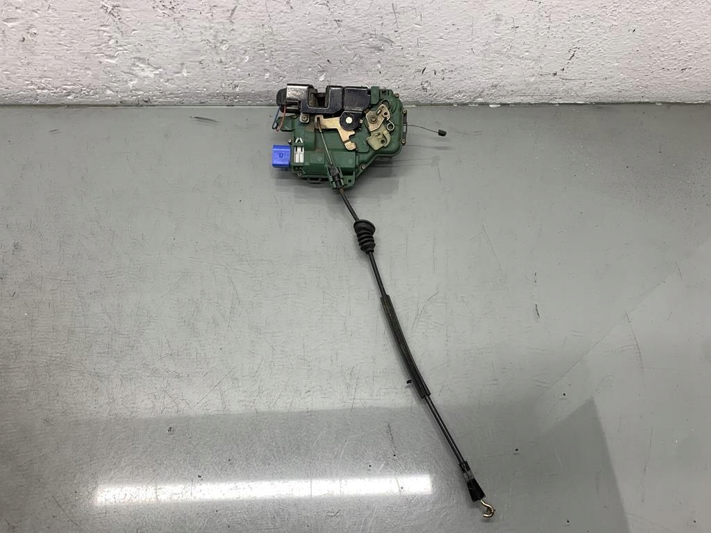 Замок двері лівий перед 8 pin seat cordoba 1.9 tdi 03 r Оригінал