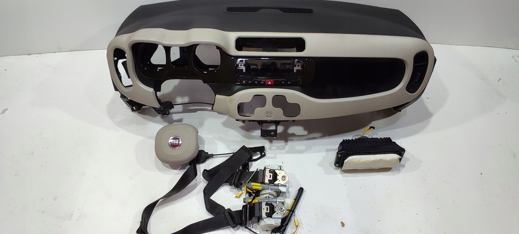 фото №1, Fiat panda 3 iii приборная панель консоль подушка безопасности ремни org