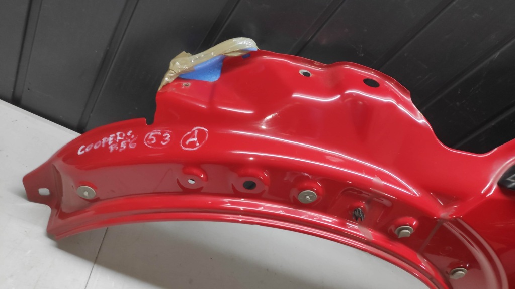 Крыло  левое  перед mini cooper r56 r57 оригинал Цена