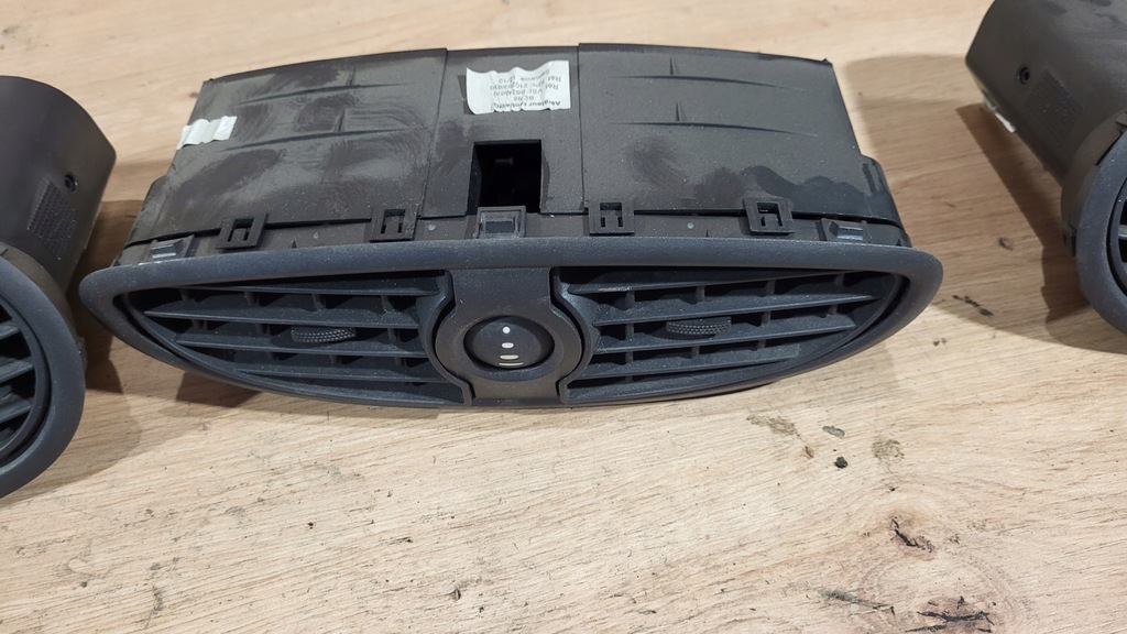 фото №4, Решётка обдув комплект renault clio iii 3 hb 3d