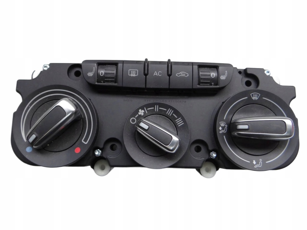 фото №1, Панель кондиционера 8u0820047a audi q3