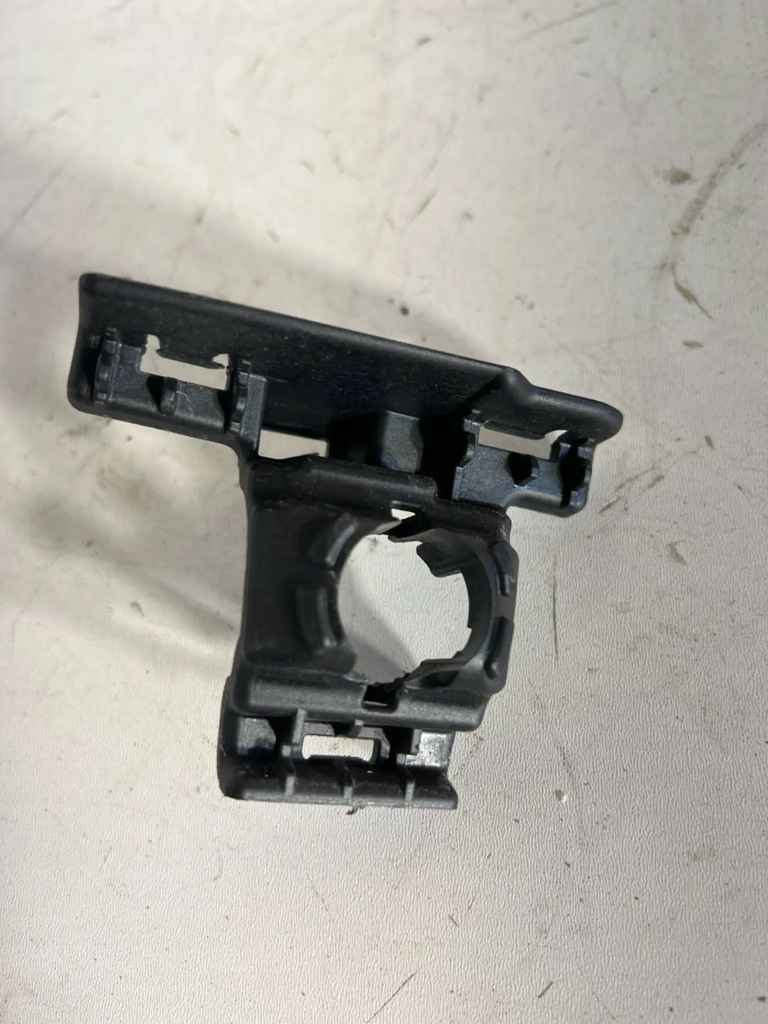 фото №1, Porsche macan 2022 с передний другое