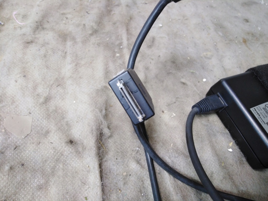 фото №3, Mercedes r w251 модуль ipod - інтерфейс кабель 09r eu