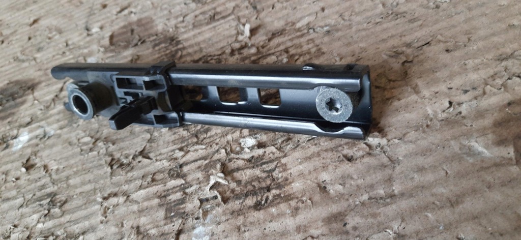 фото №5, Регулировка высоты ремней trafic iii 878242668r