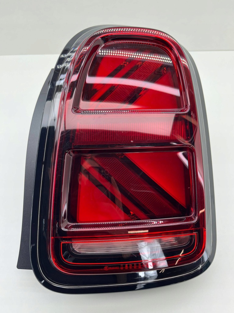 Купити Mini f60 lci countryman правий фара задній led 8492476