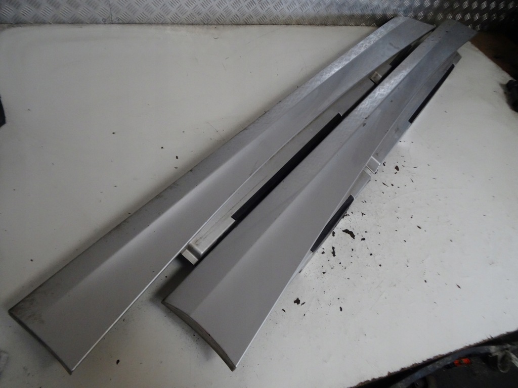 фото №1, Молдинг порог левая bmw e87 1