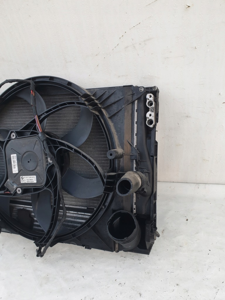 Bmw x1 e84 09-15 2.0d автоматическая коробка передач радиатор перед woda kliwa вентилятор Цена