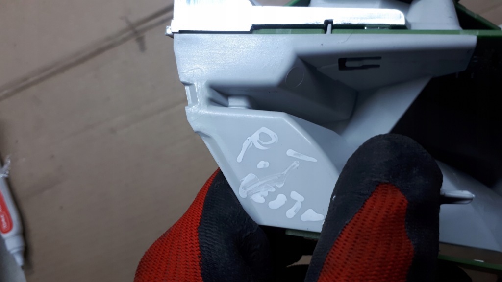 A4 b9 рестайлинг  вкладыш лампы led светодиоды правый задний  универсал Цена