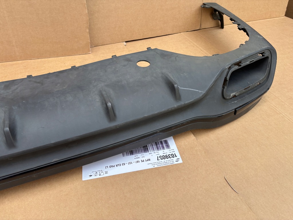 фото №11, Mercedes c klasa w206 kombi amg спойлер задня задній бампера a2068854503