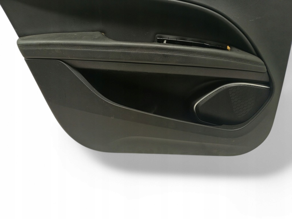 Alfa romeo stelvio 156197062 левая сторона обшивки дверь Недорого