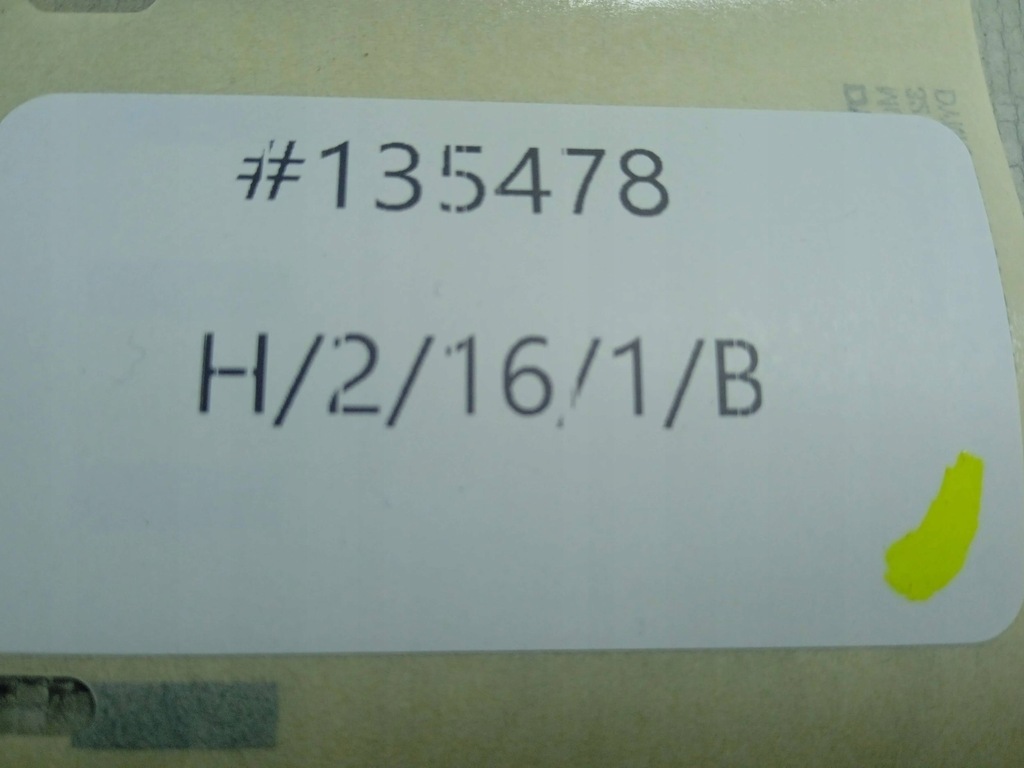 фото №10, Дросельна заслінка 8945220130 toyota yaris avensis 1.8 b