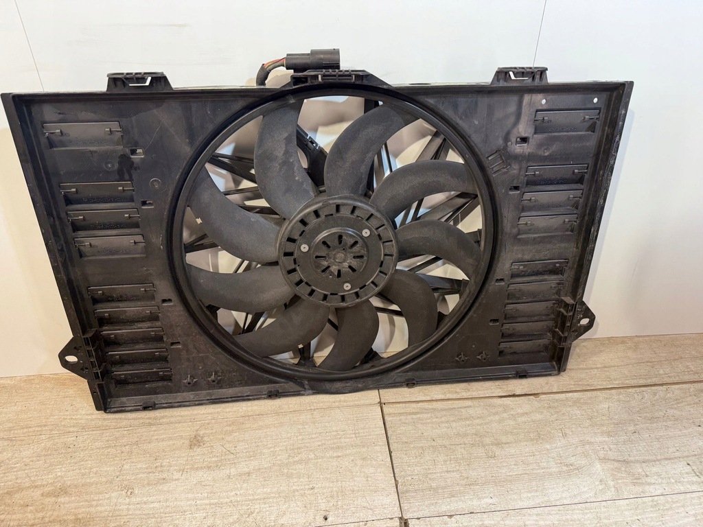 фото №8, Porsche panamera 970106061 електричний вентилятор радіатора