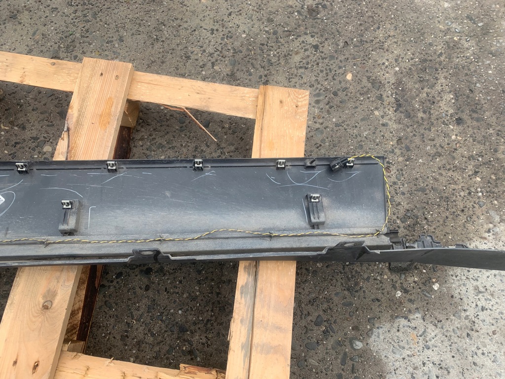 фото №14, Ford mustang mach-e 75.7kwh 2021r молдинг поріг накладка na поріг ліва