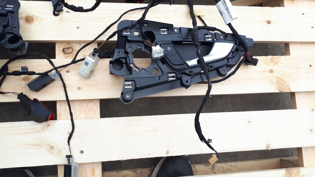 фото №5, A7 4g ручка дверь подсвечиваемые led ambiente eu