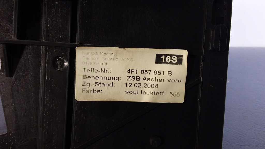 фото №4, Audi a6 c6 dekor пепельница 4f1857951b