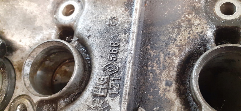 фото №10, Головка клапанов renault laguna ii 1,8 16v