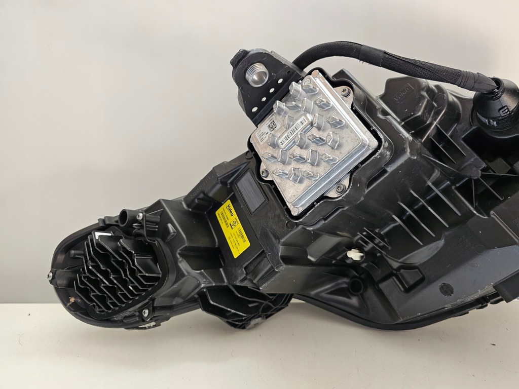 фото №15, Ferrari roma f169 лампа левая перед 934859 .