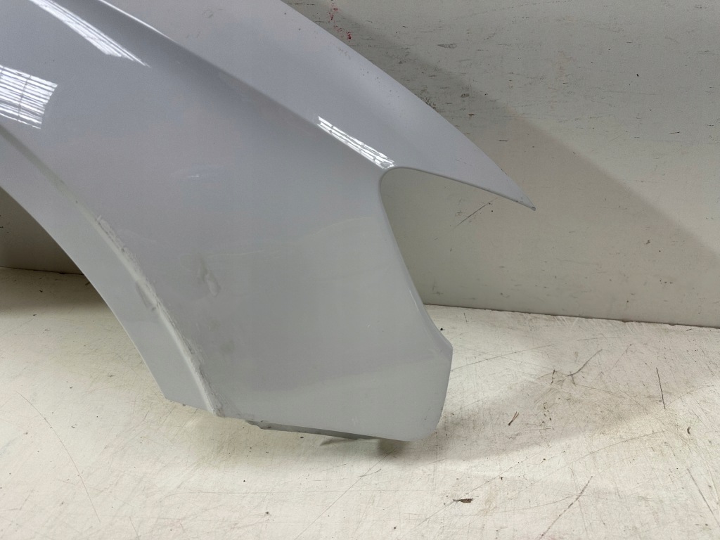 Купить Крыло  правый  перед audi a3 8v5 седан хороший