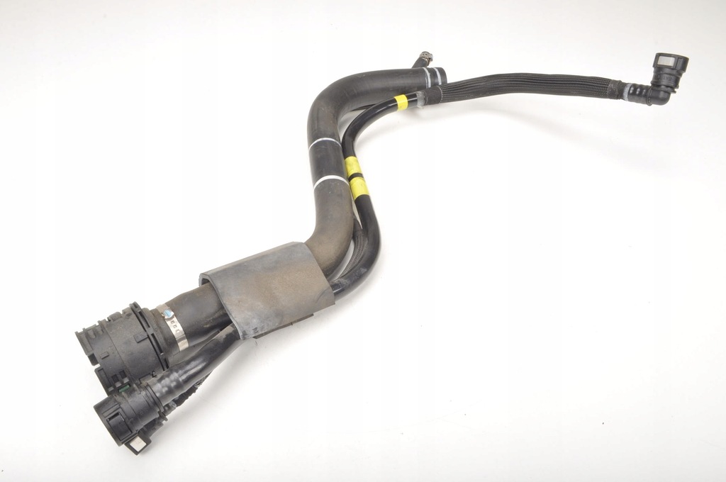 фото №1, Ferrari california 4.3 f149 труба заливной заливная горловина топлива