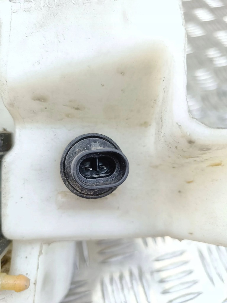 фото №8, Opel signum 2005 бак рідина do омивача скло передньої / лобове