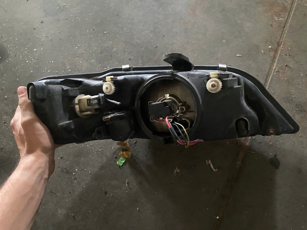 фото №6, Лампа правий перед mitsubishi space star i lift