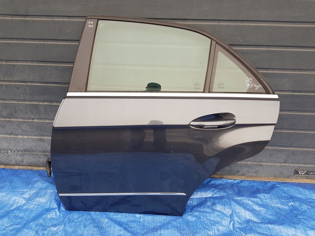 фото №1, Mercedes w212 sedan дверь левый задняя c755 755