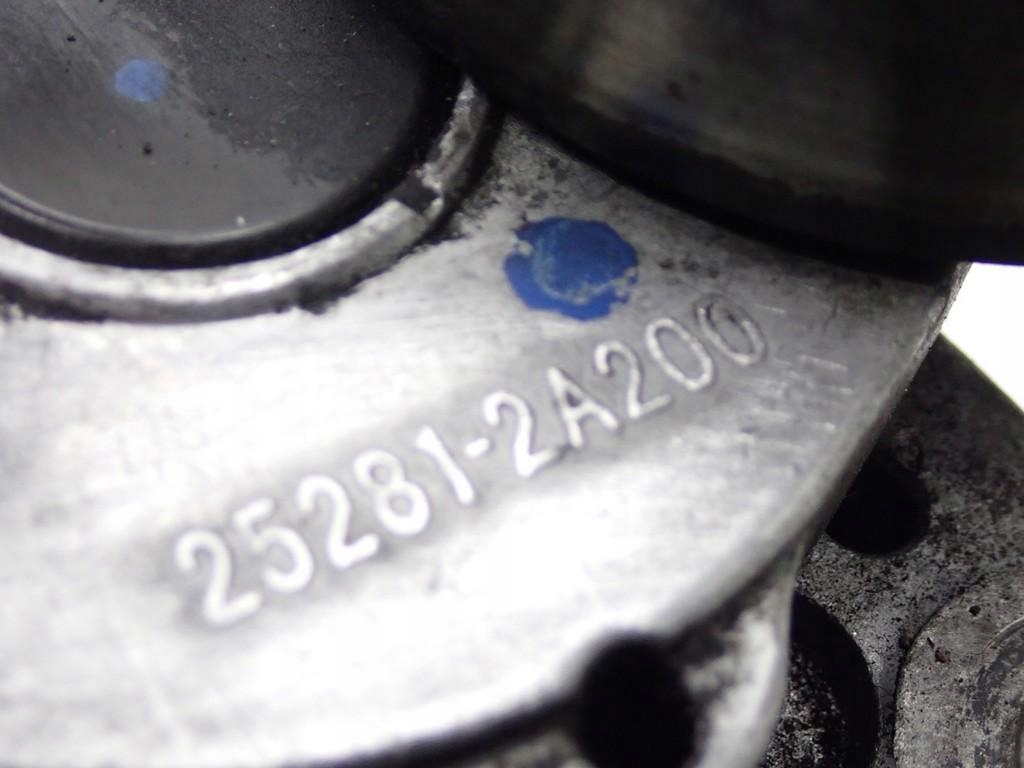 фото №3, Натяжитель ролик ремень 25281-2a200 hyundai ix20 kia venga 1.4 crdi d4fc 15r