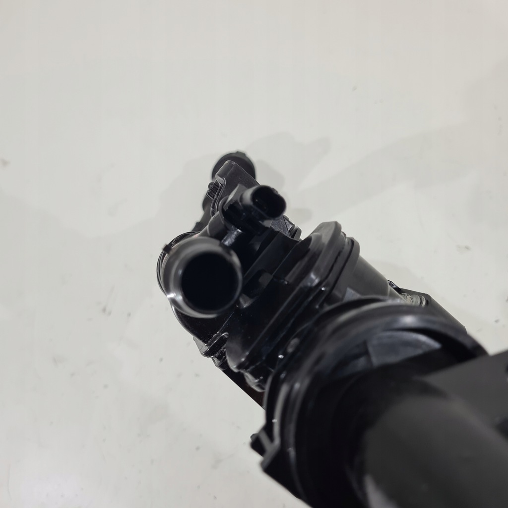 фото №11, Корпус термостата с трубами 1.5 hdi 9812113780