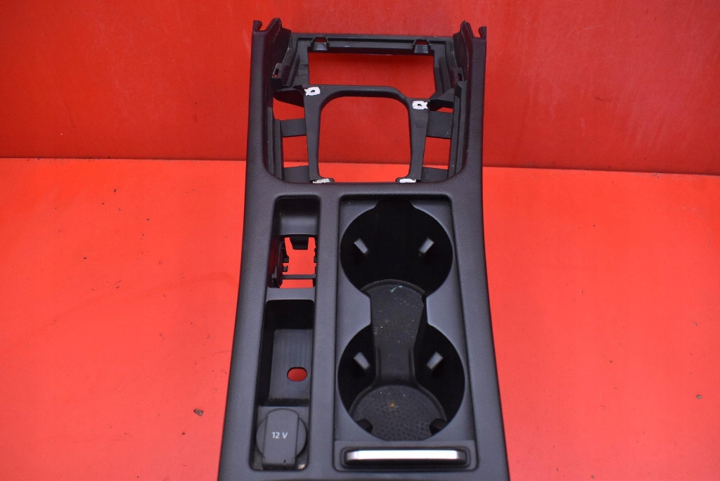 Туннель средний подлокотник европа  3g1863241c vw passat b8 рестайлинг  19-21 Киев