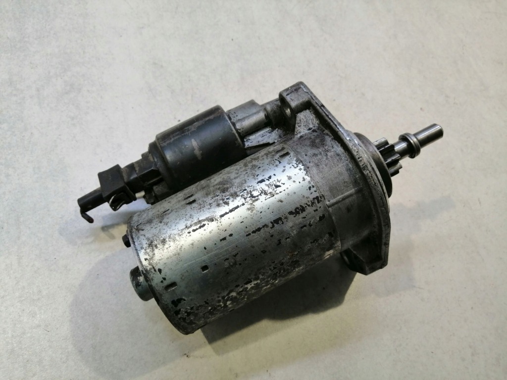 Купити Стартер skoda octavia 1 1.6 0001112038