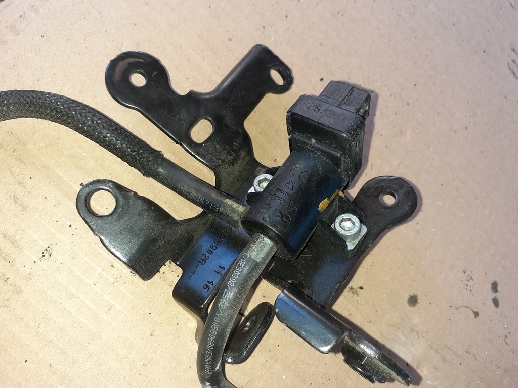 фото №3, Клапан вакуумa renault 1.6 dci 149329902r