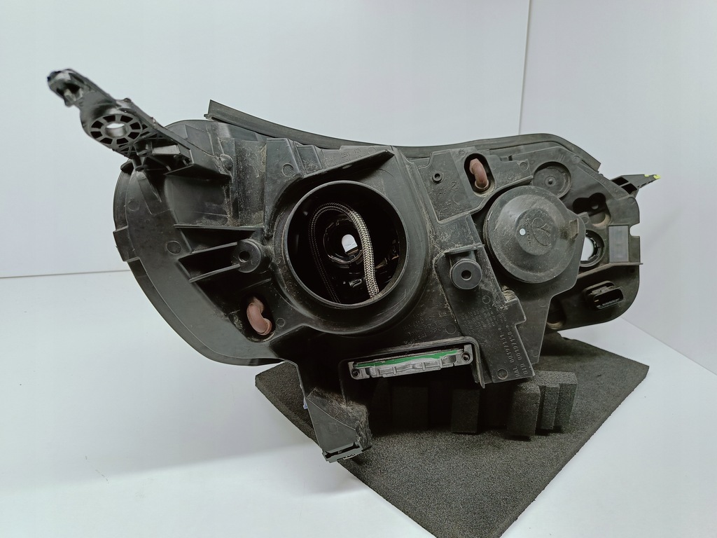 фото №13, Toyota proace ii 16- лампа левая перед передняя ксенон led 980858998-00