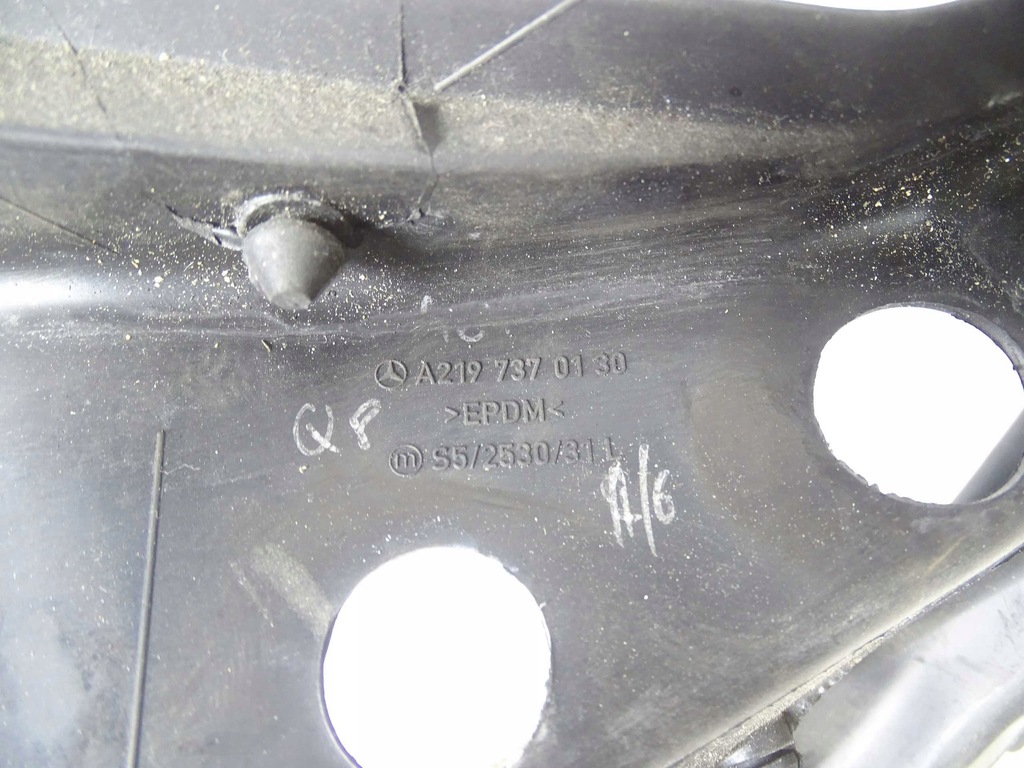 фото №3, Mercedes cls w219 прокладка дверь левый задняя