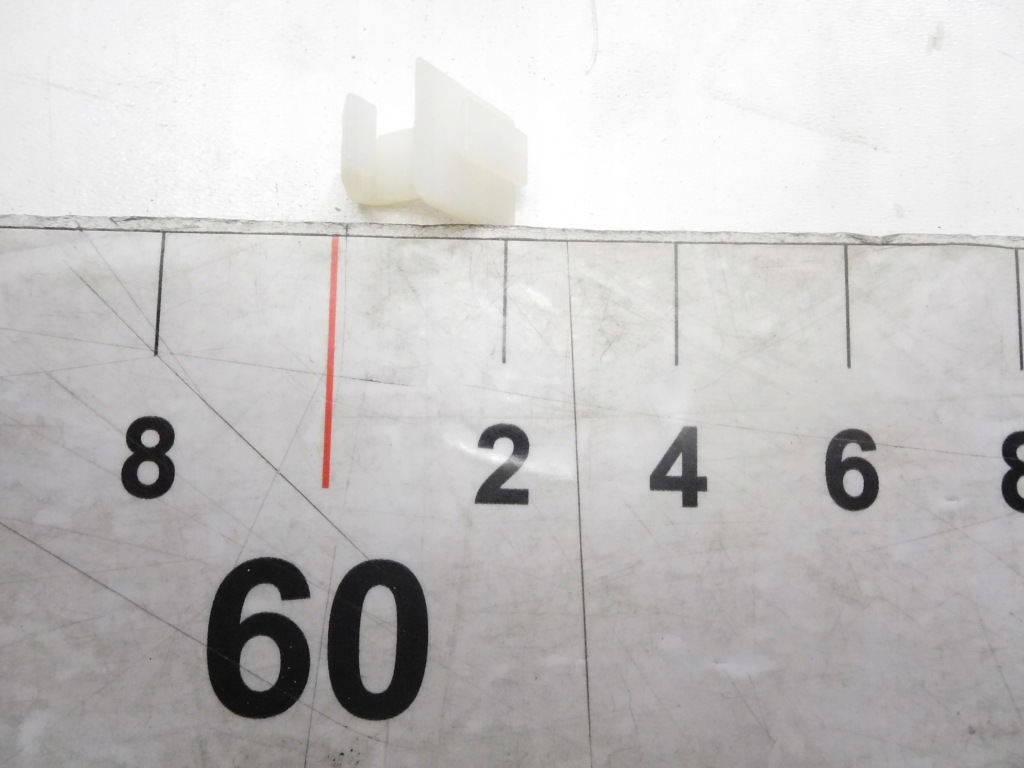 Кліпса кронштейн обшивка двері fiat uno оригінальний номер 7766267 Недорого