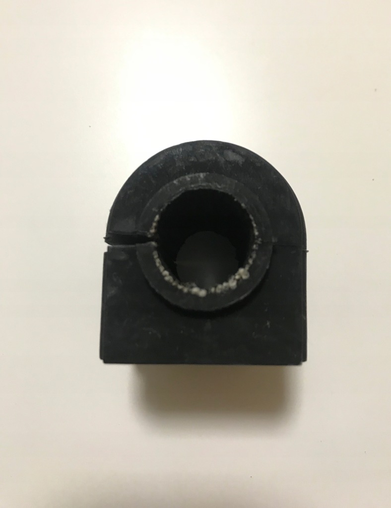 Купить Резиновый элемент стабилизатора задняя land rover оригинальный номер lr015336 оригинал