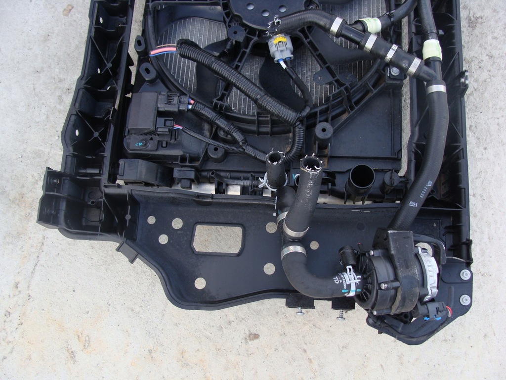 фото №10, Pas передний радиатор вентиляторы renault arkana !!!