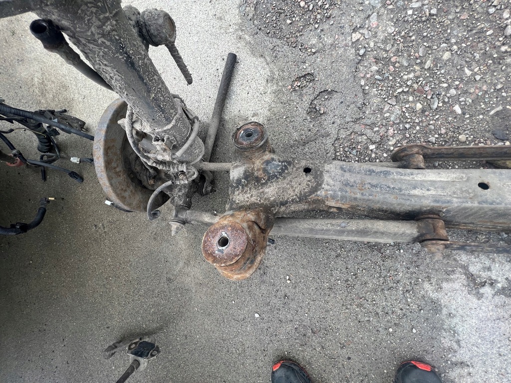 фото №9, Hyundai tucson i 04- балка oś подвеска задняя kpl