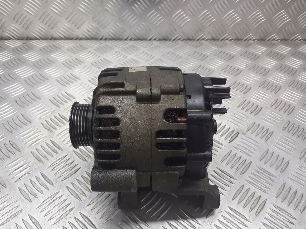 фото №1, Генератор land rover freelander i 2.0td yle500170e