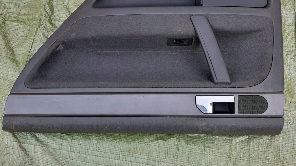 фото №7, Обшивка дверь правый задняя volkswagen touareg