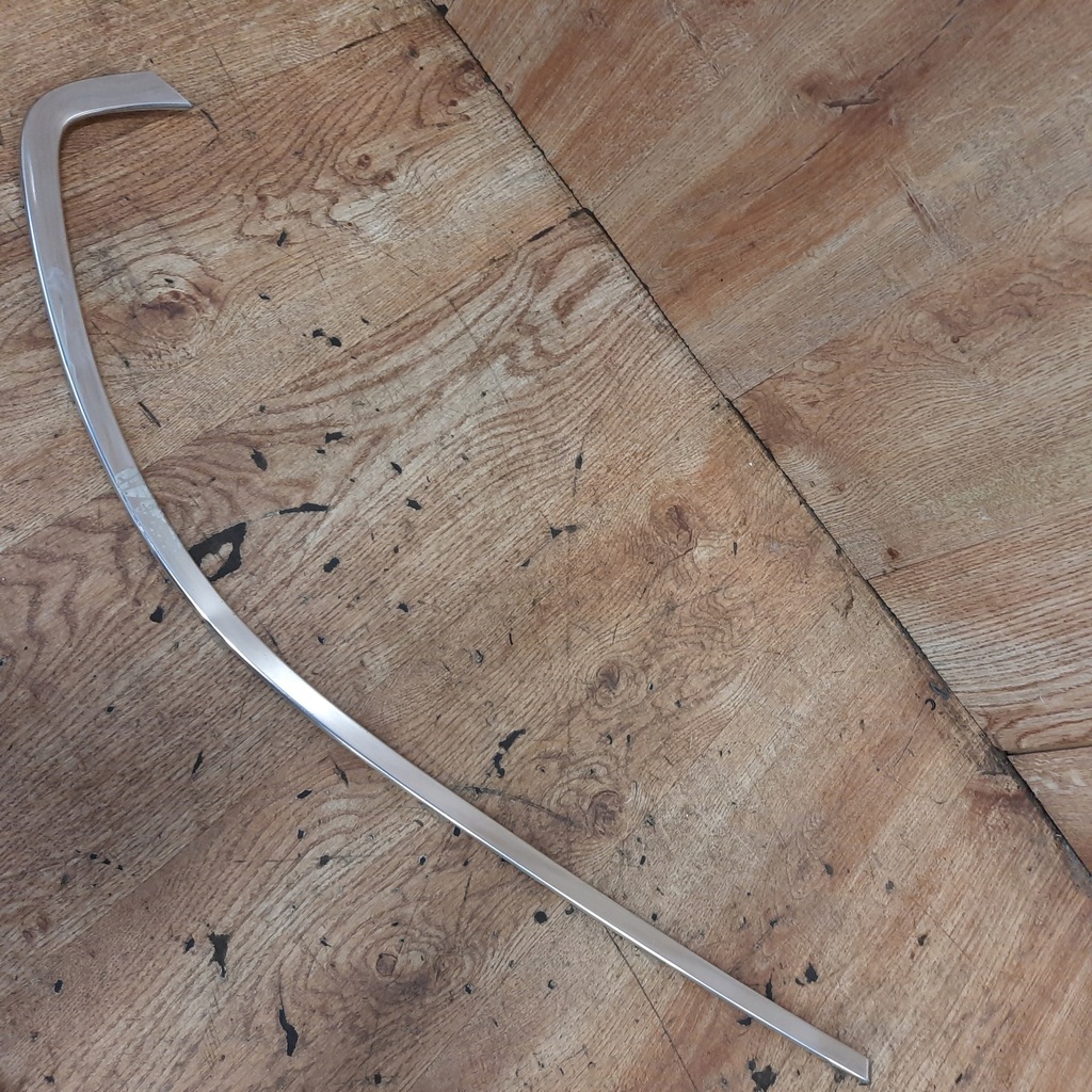 фото №1, Bmw e61 молдинг хром стекло левый задняя